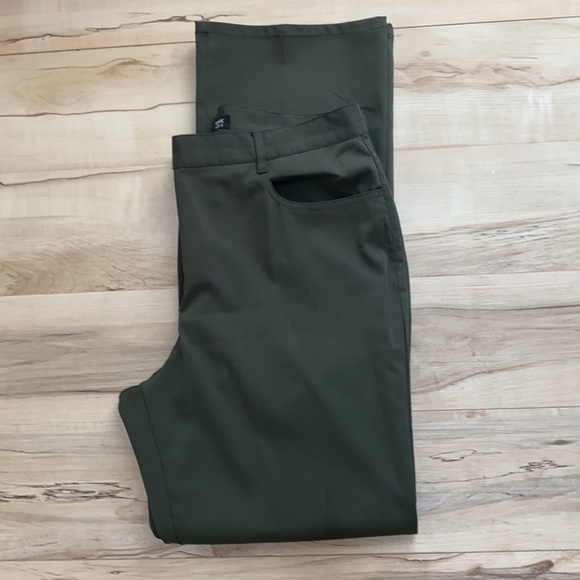 New York & Company Pants - New York & Company Size 12 Green Dress Pants
